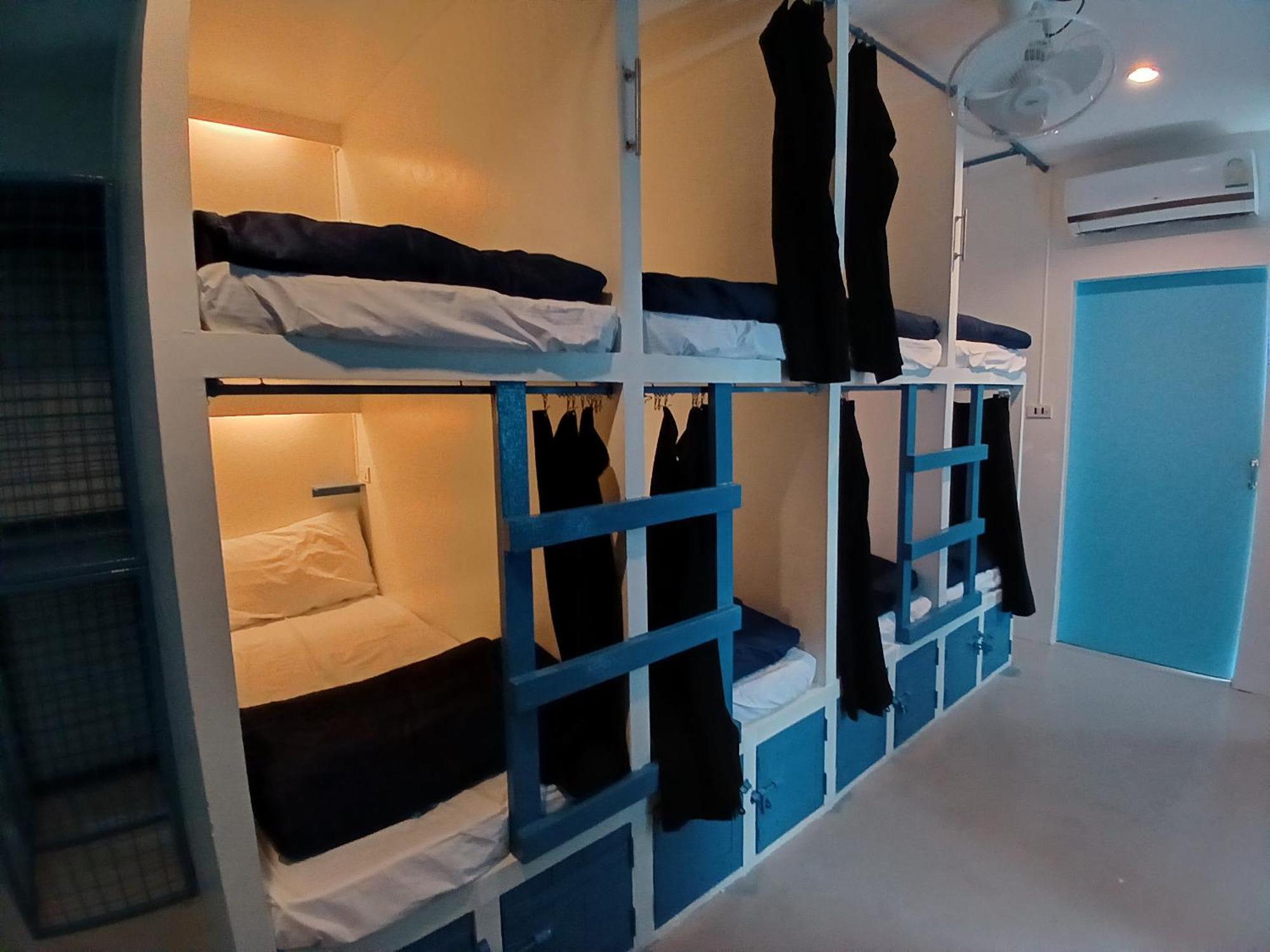 The Hangout Hostel Ao Nang Luaran gambar