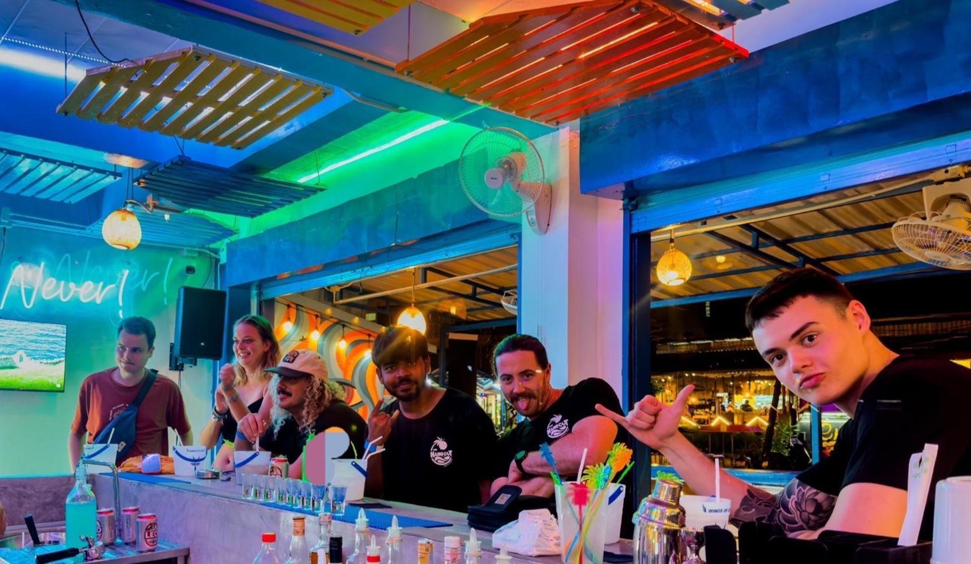 The Hangout Hostel Ao Nang Luaran gambar