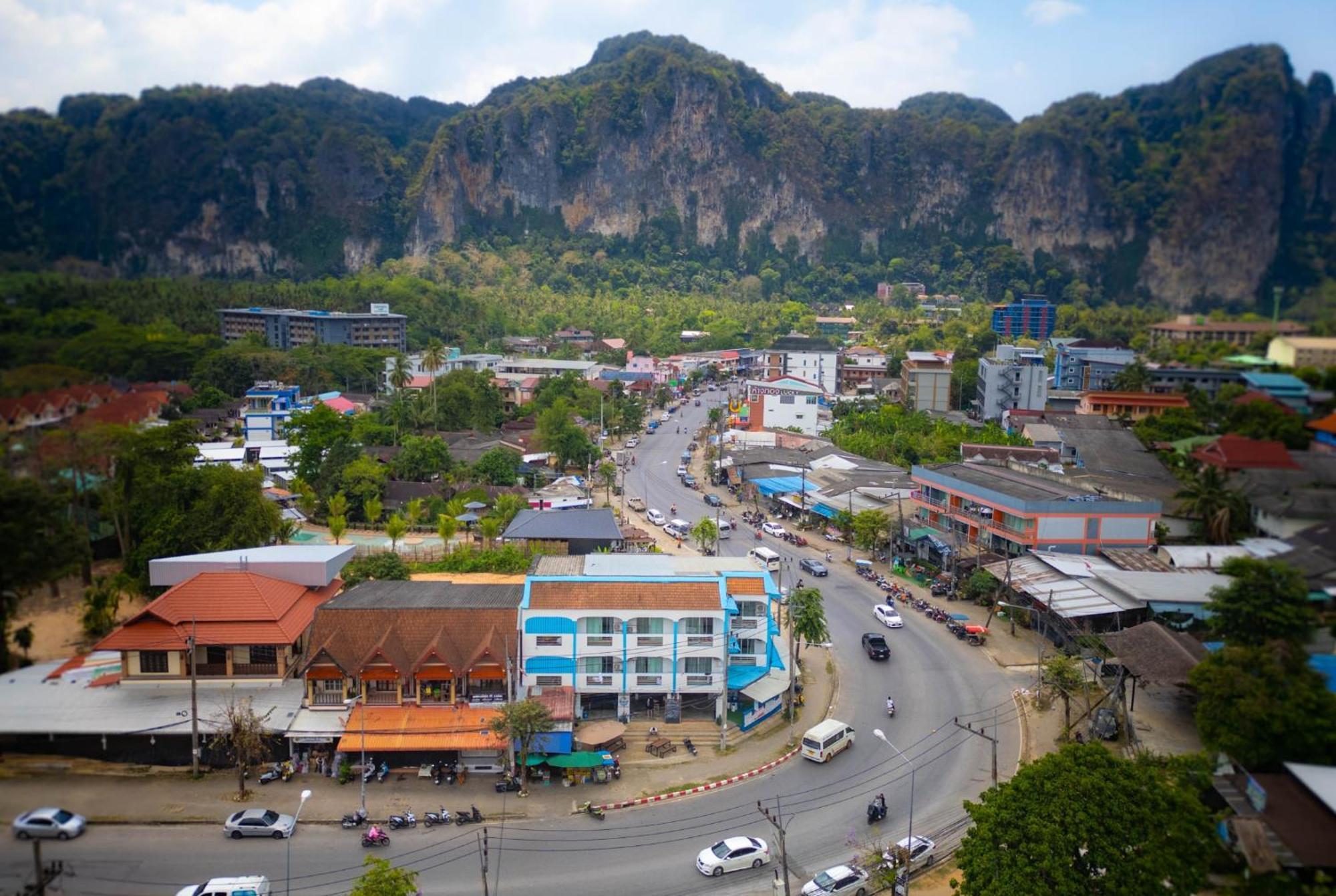 The Hangout Hostel Ao Nang Luaran gambar