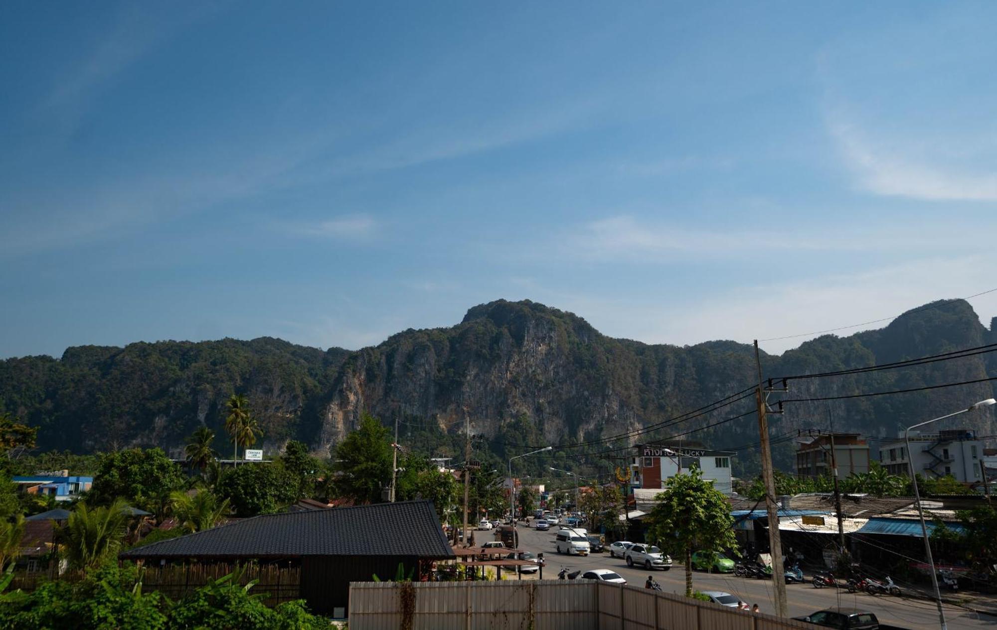 The Hangout Hostel Ao Nang Luaran gambar